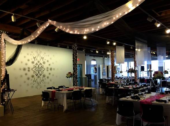 11210392_10154603633389035_2677392968777634350_n