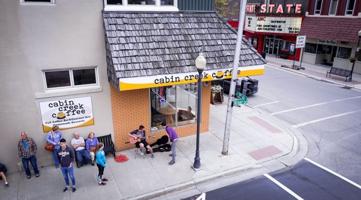 19424493_1061423003992193_6549092011285444145_n